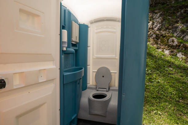 Best Portable toilet rental cost  in Downs, IL